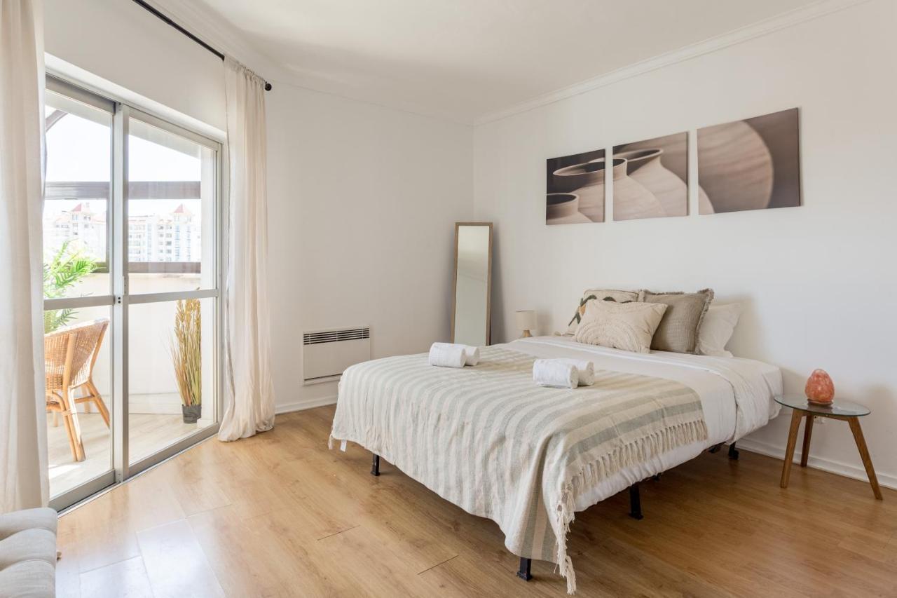 Joivy Bright Bohemian Flat In Cascais Apartment Bagian luar foto