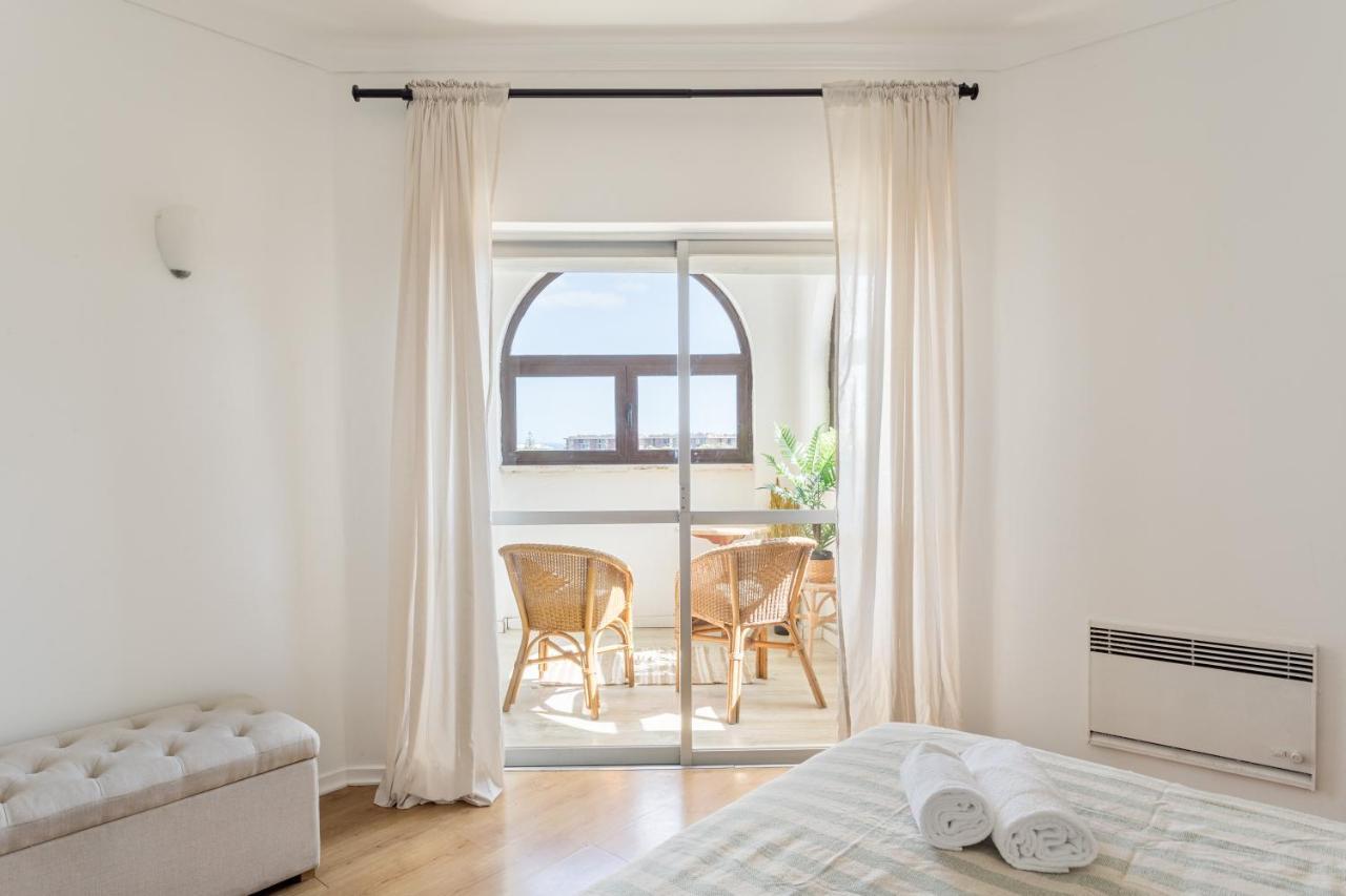 Joivy Bright Bohemian Flat In Cascais Apartment Bagian luar foto